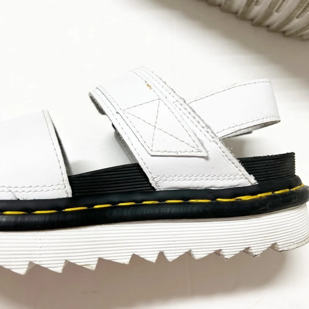 Dr Martens Womens White Voss Leather Strap Platform Sandal Size US 8